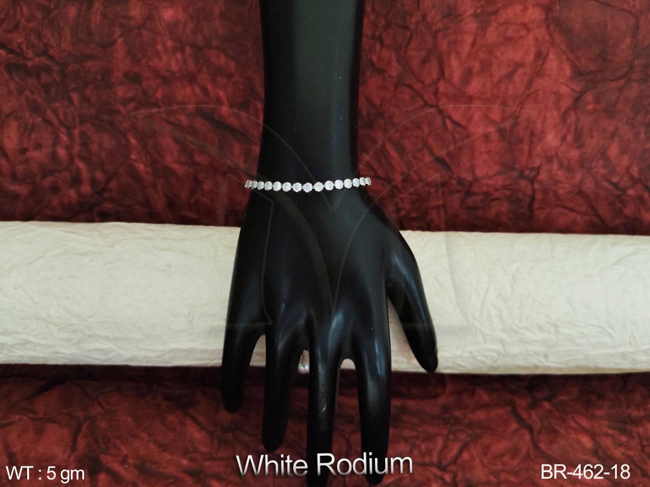 BR-462-18-WHITE