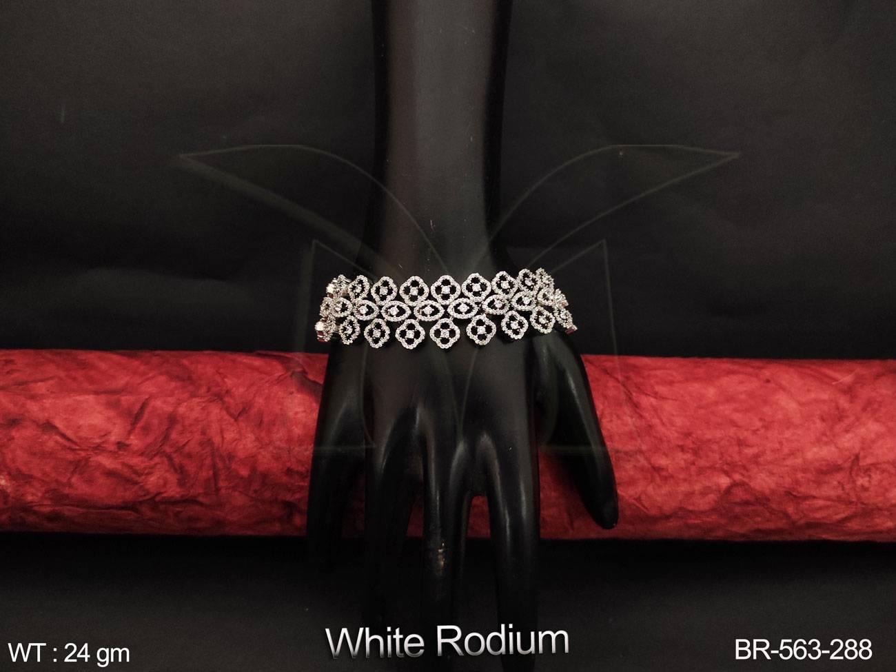 BR-563-288-WHITE