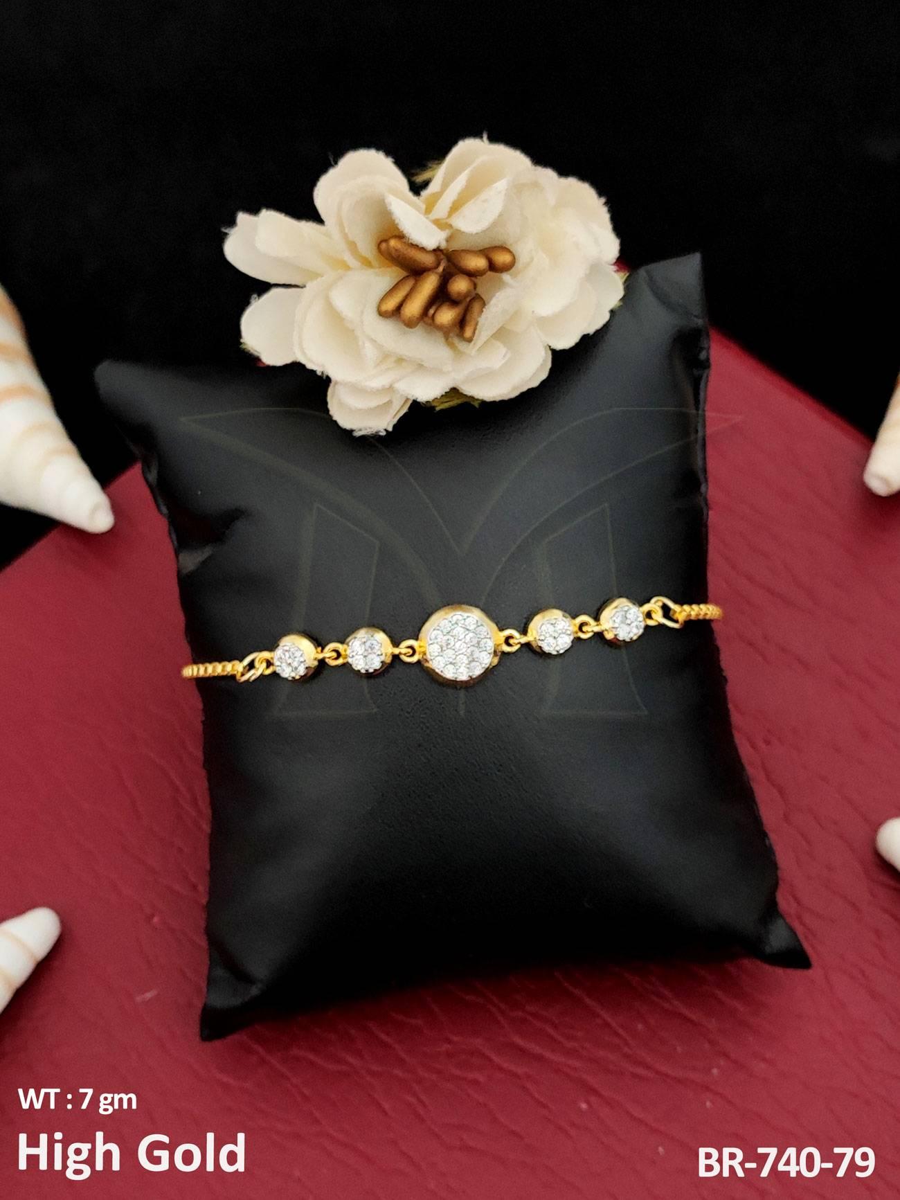 BR-740-79-WHITE