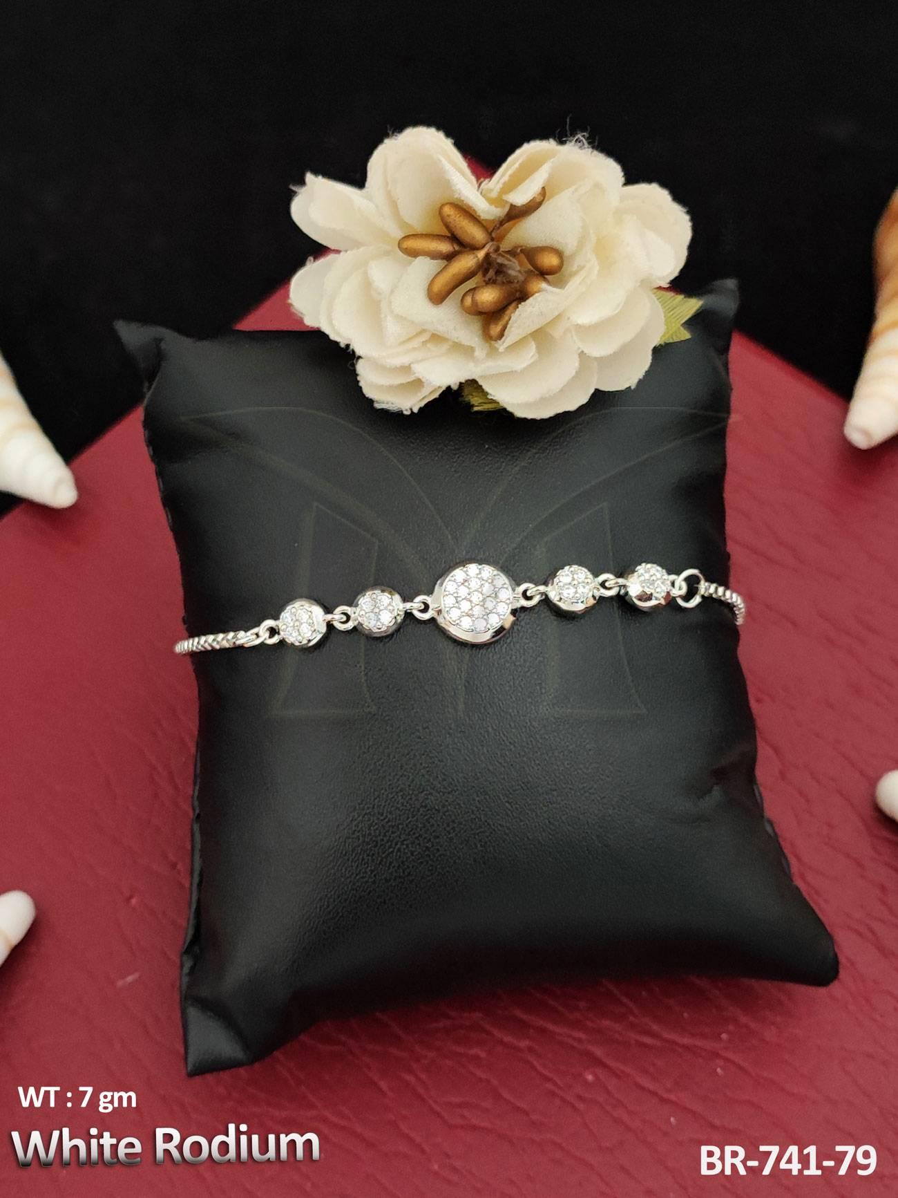 BR-741-79-WHITE