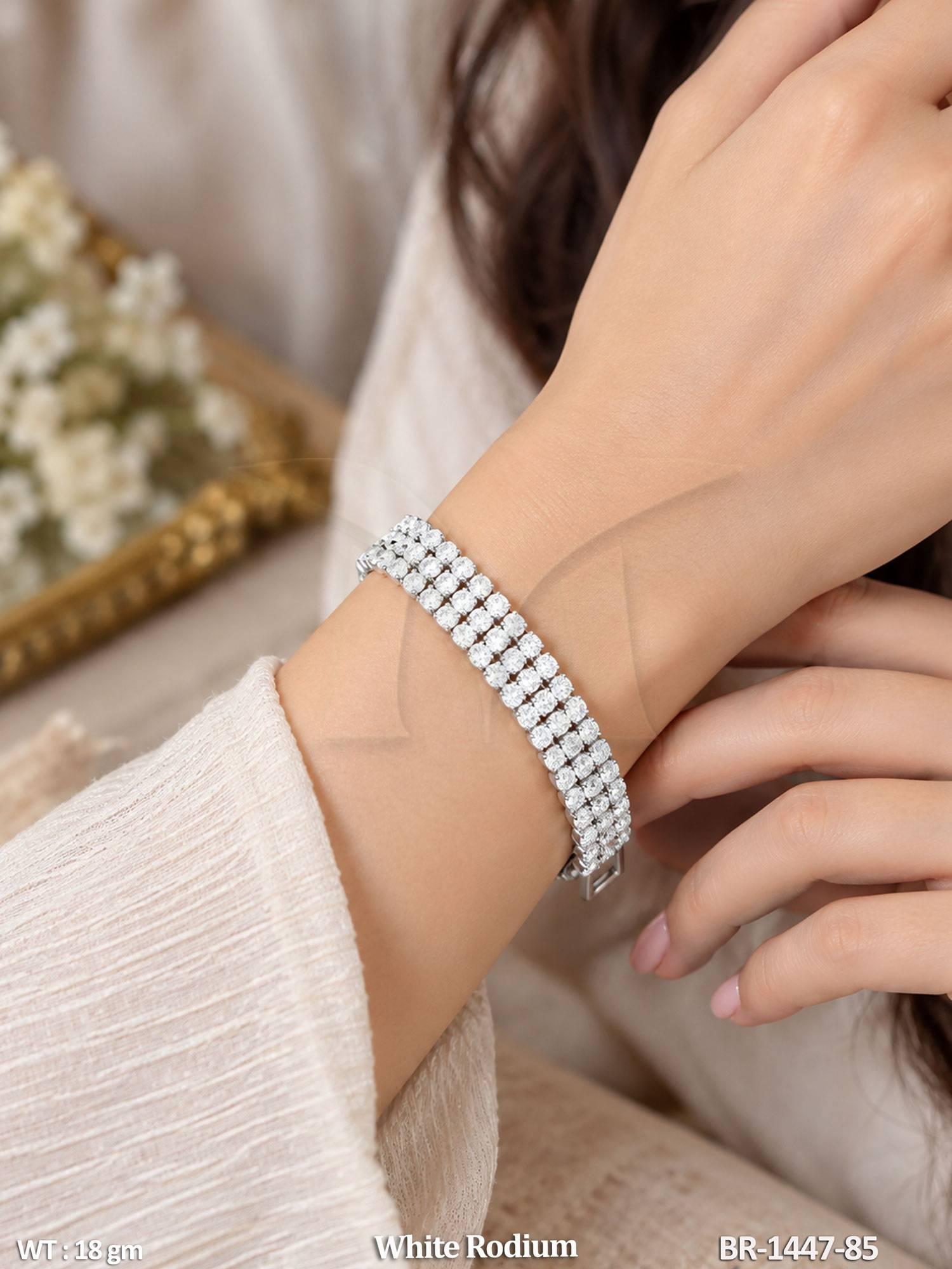BR-1447-85-WHITE