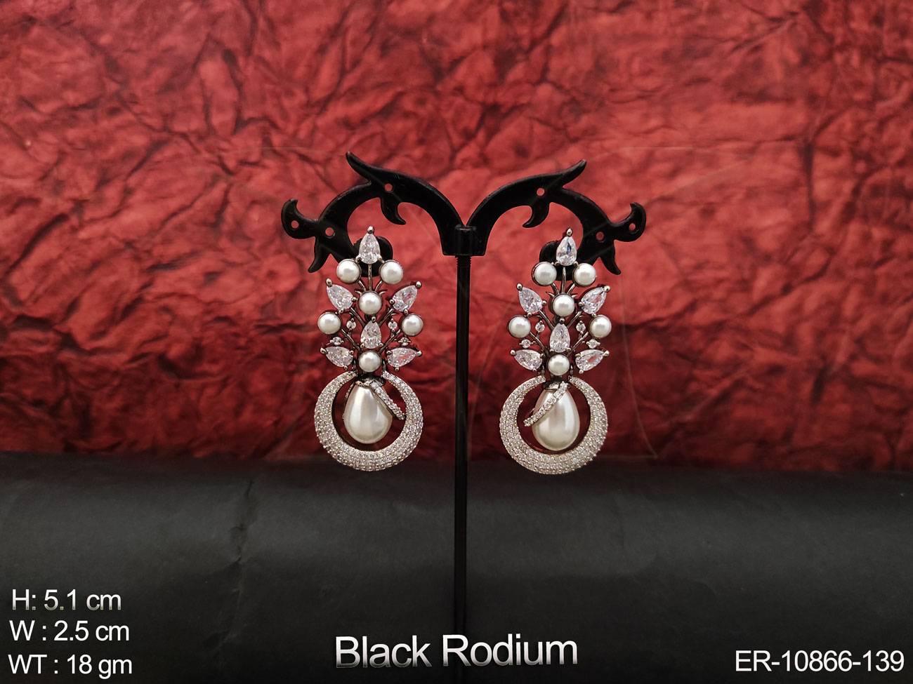 ER-10866-139-WHITE