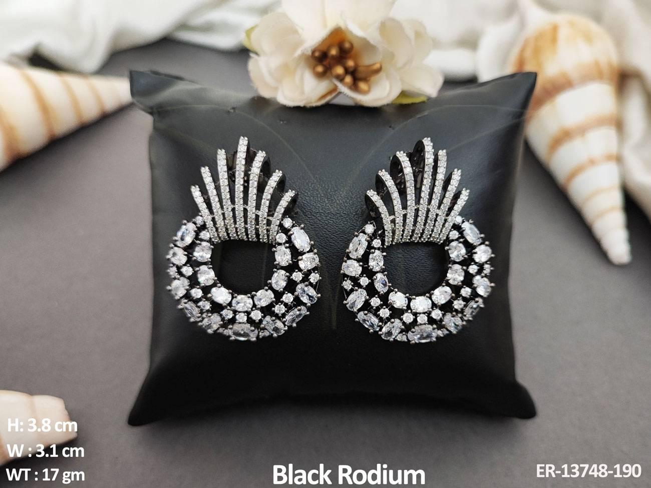 ER-13748-190-WHITE