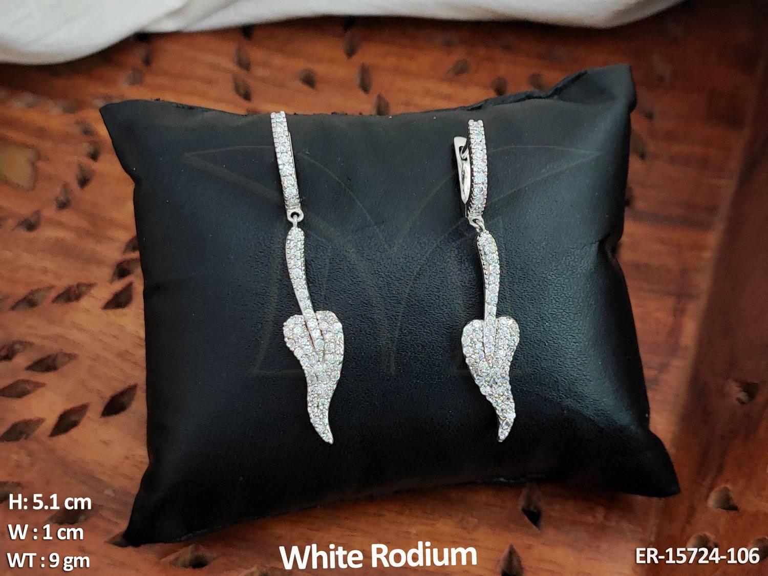ER-15724-106-WHITE
