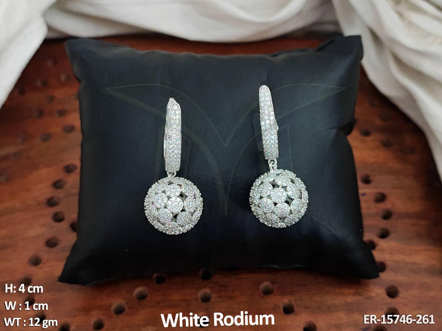 ER-15746-261-WHITE