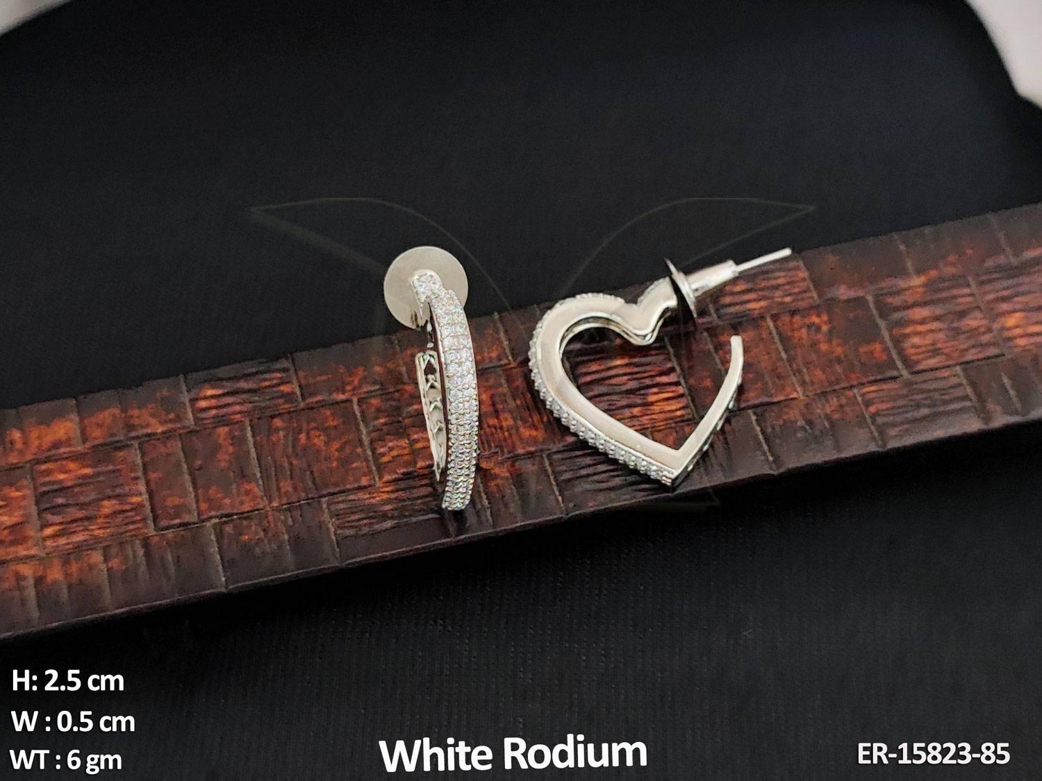 ER-15823-85-WHITE