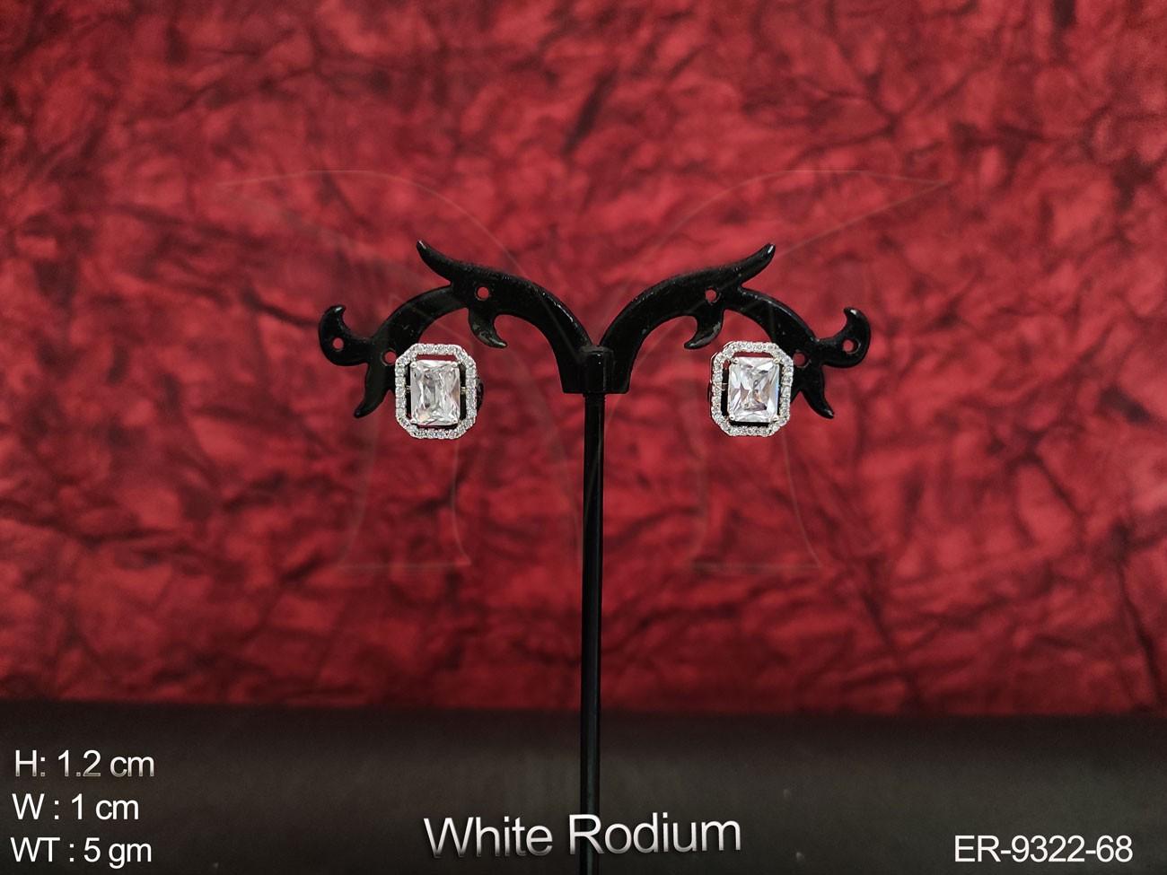 ER-9322-68-WHITE