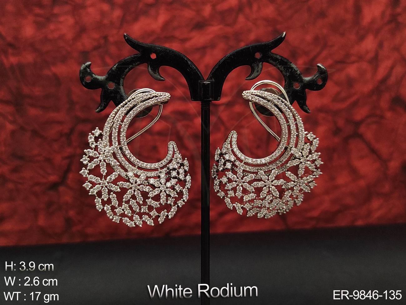 ER-9846-135-WHITE