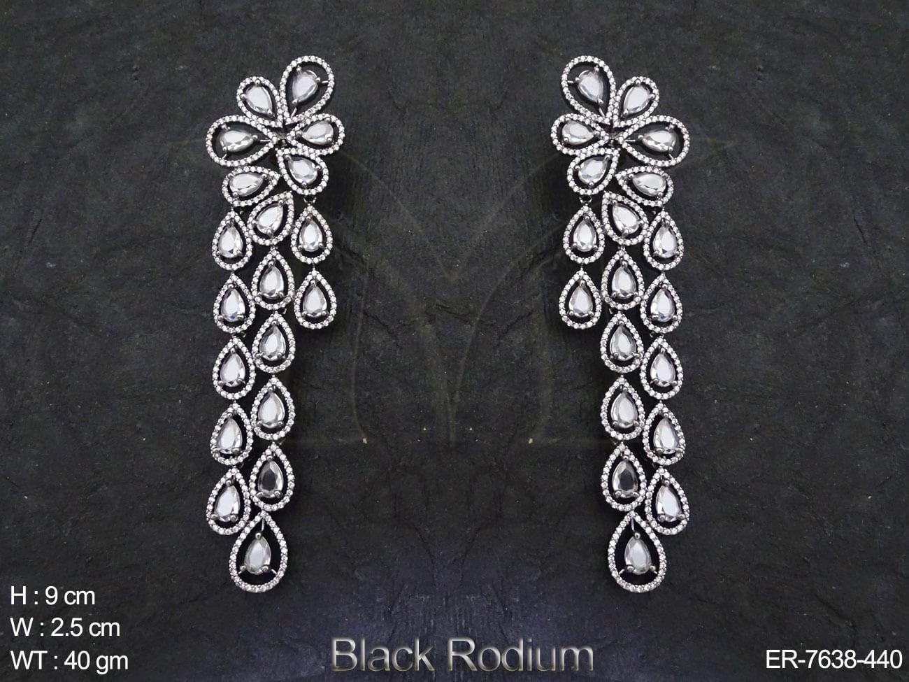 ER-7638-440-WHITE