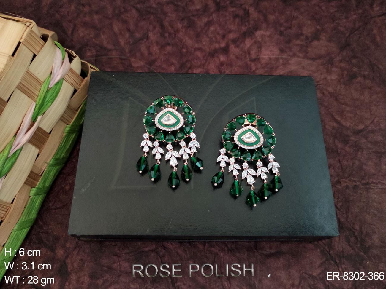 ER-8302-366-GREEN