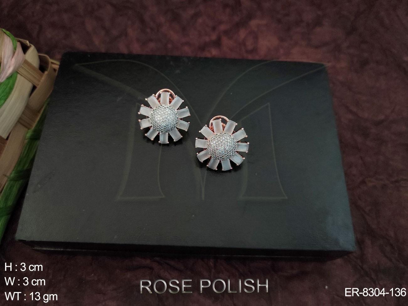 ER-8304-136-WHITE
