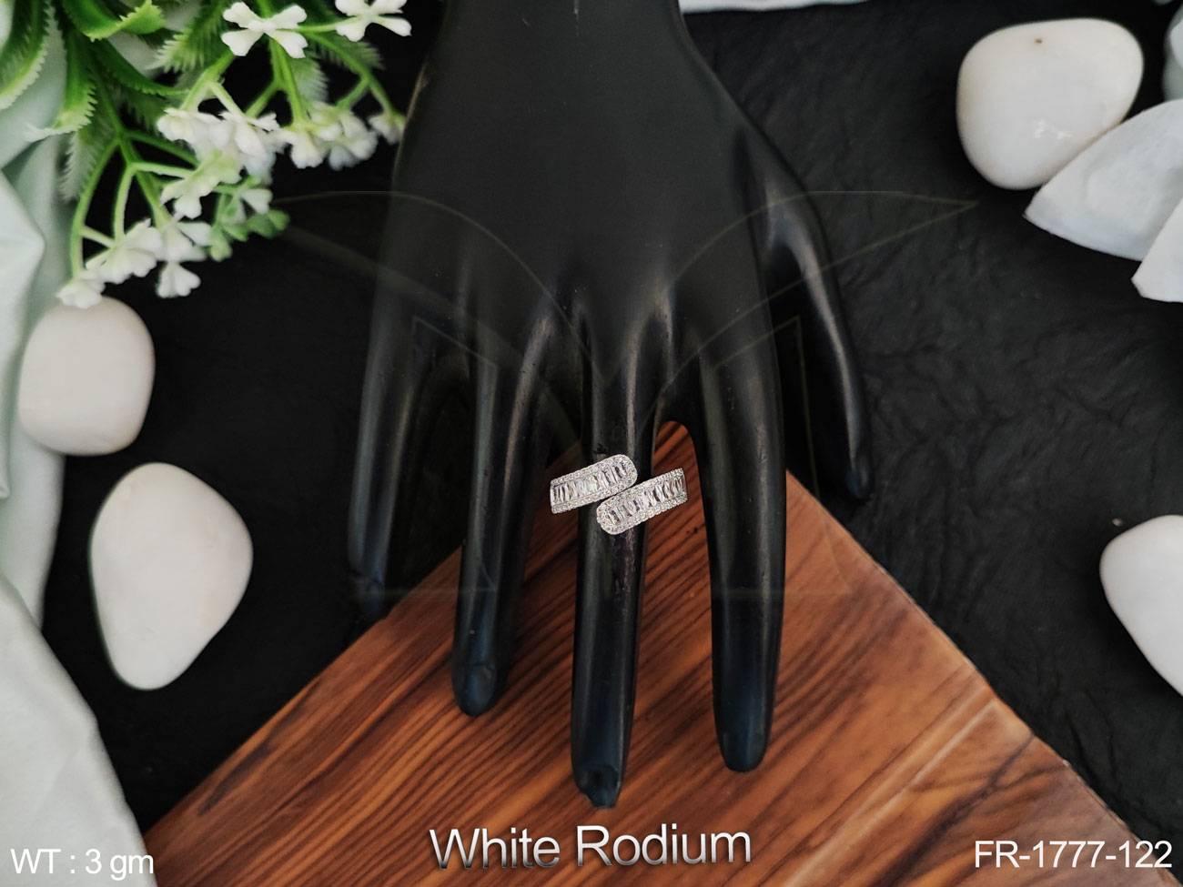 FR-1777-122-WHITE