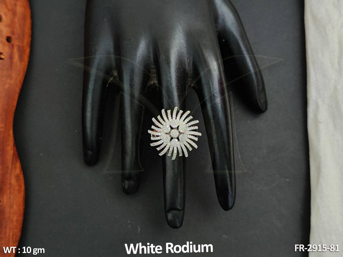 FR-2915-81-WHITE