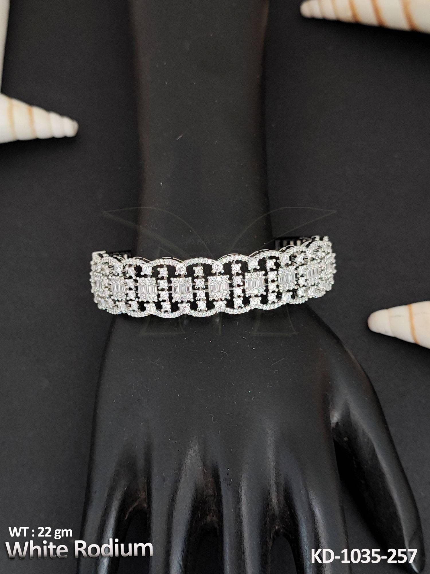 KD-1035-257-WHITE