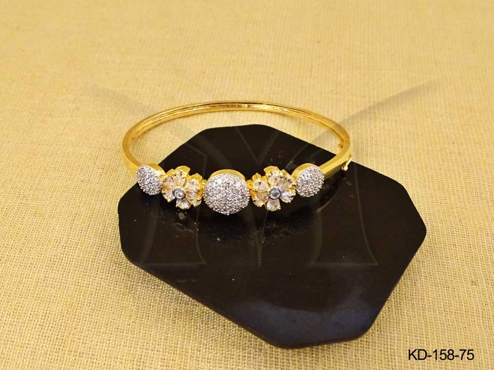KD-158-75-WHITE