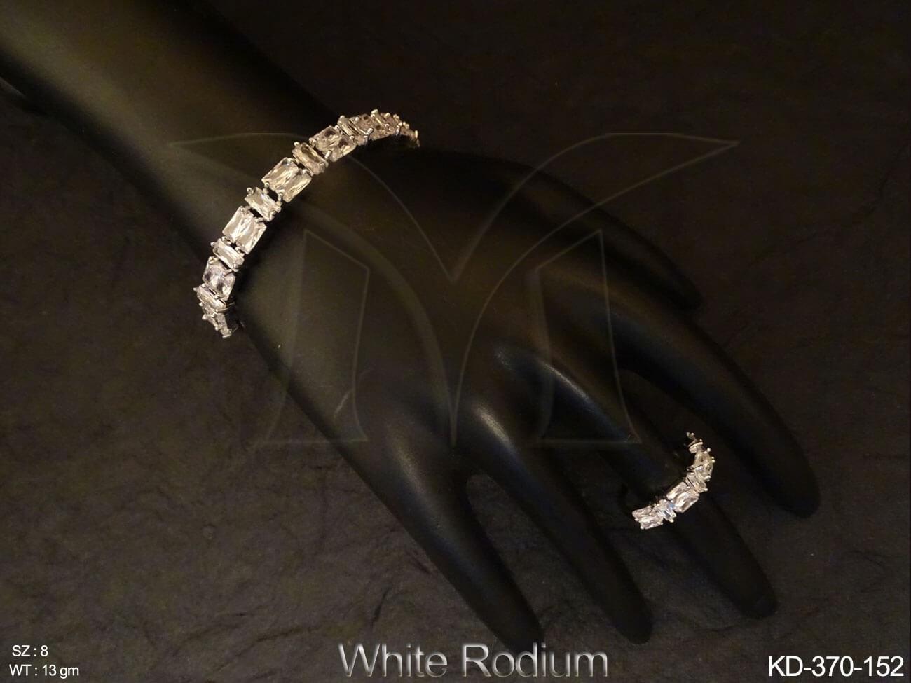 KD-370-152-WHITE