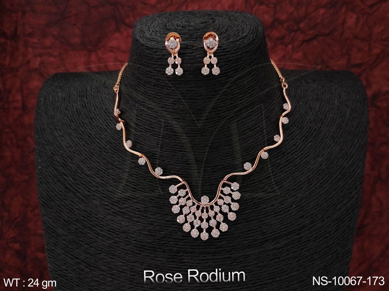 NS-10067-173-WHITE