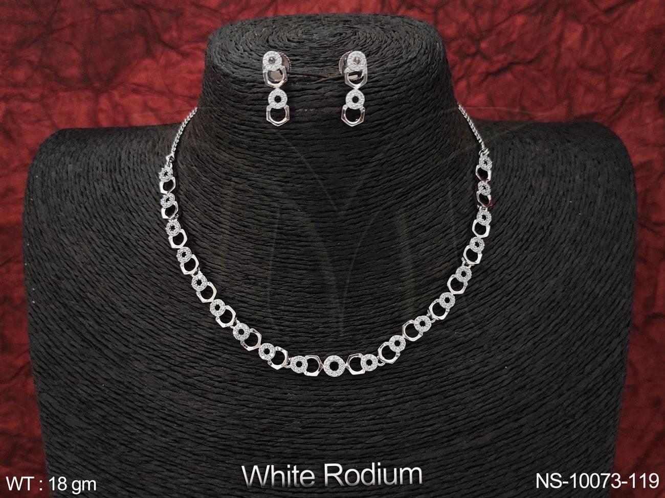 NS-10073-119-WHITE