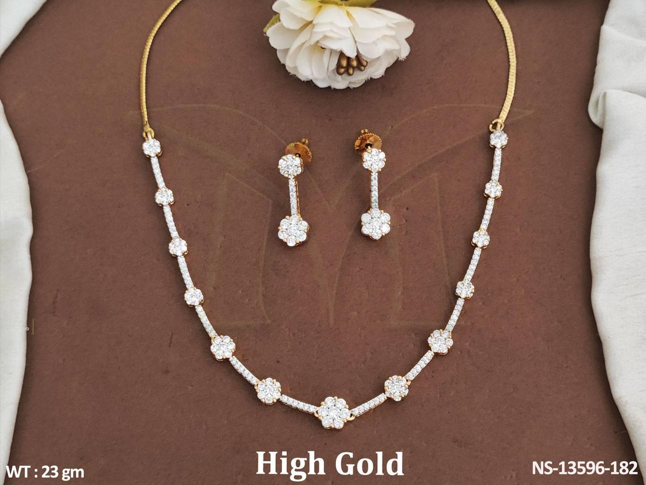 NS-13596-182-WHITE
