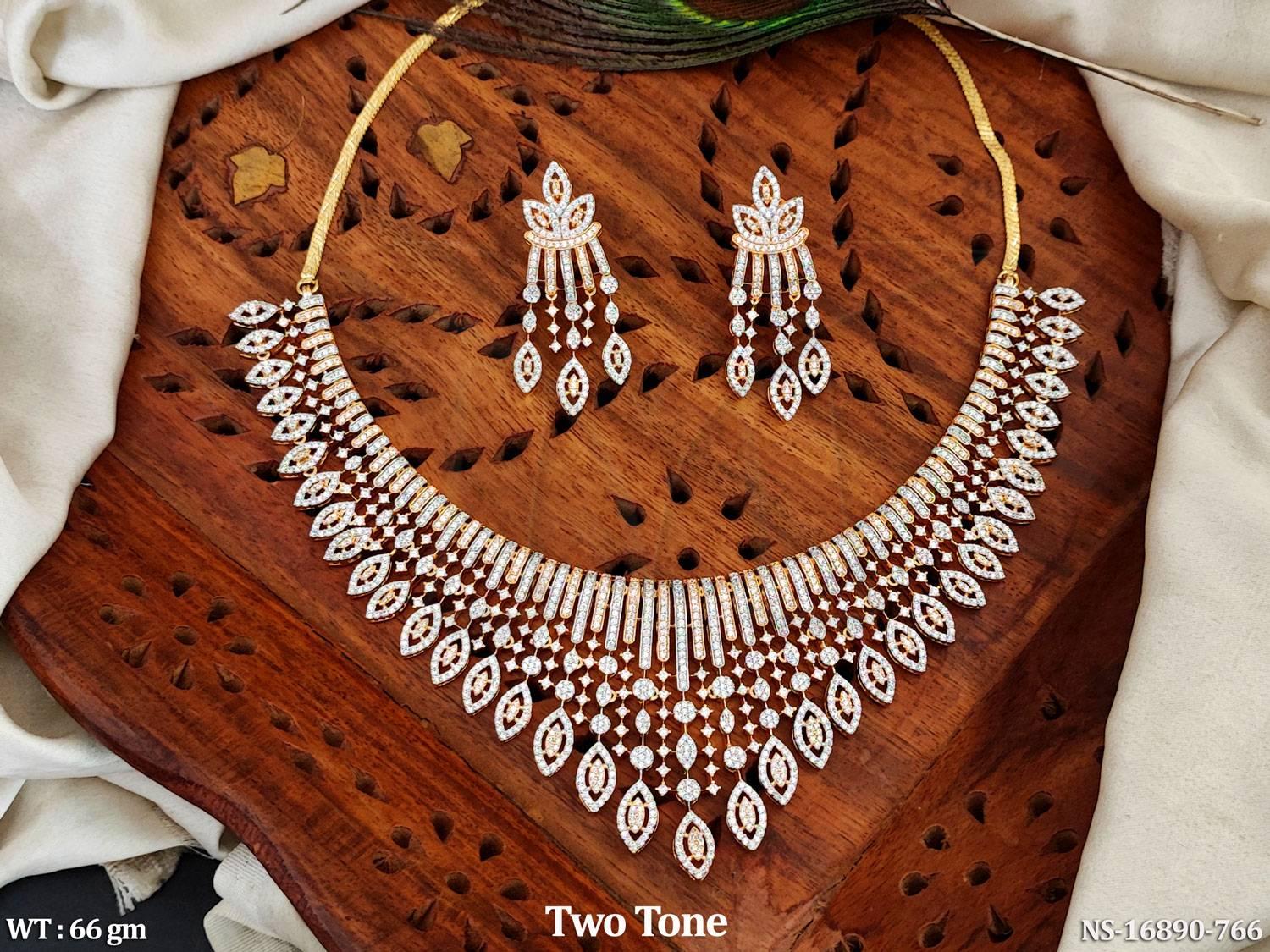 NS-16890-766-WHITE