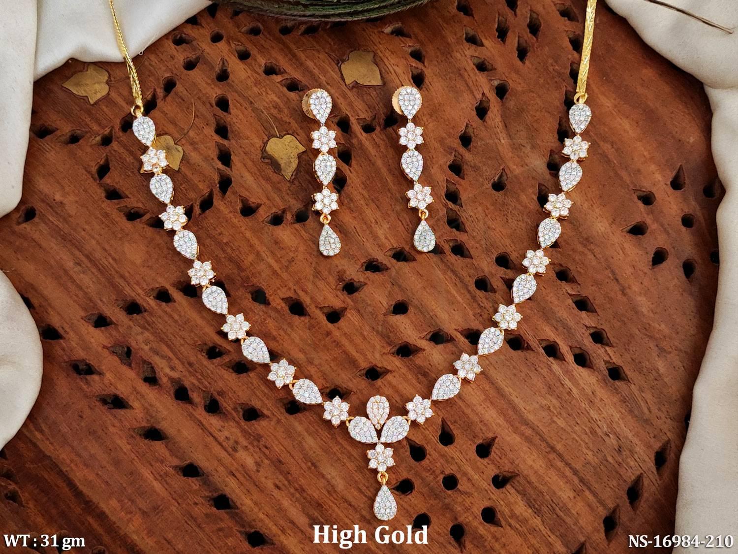 NS-16984-210-WHITE