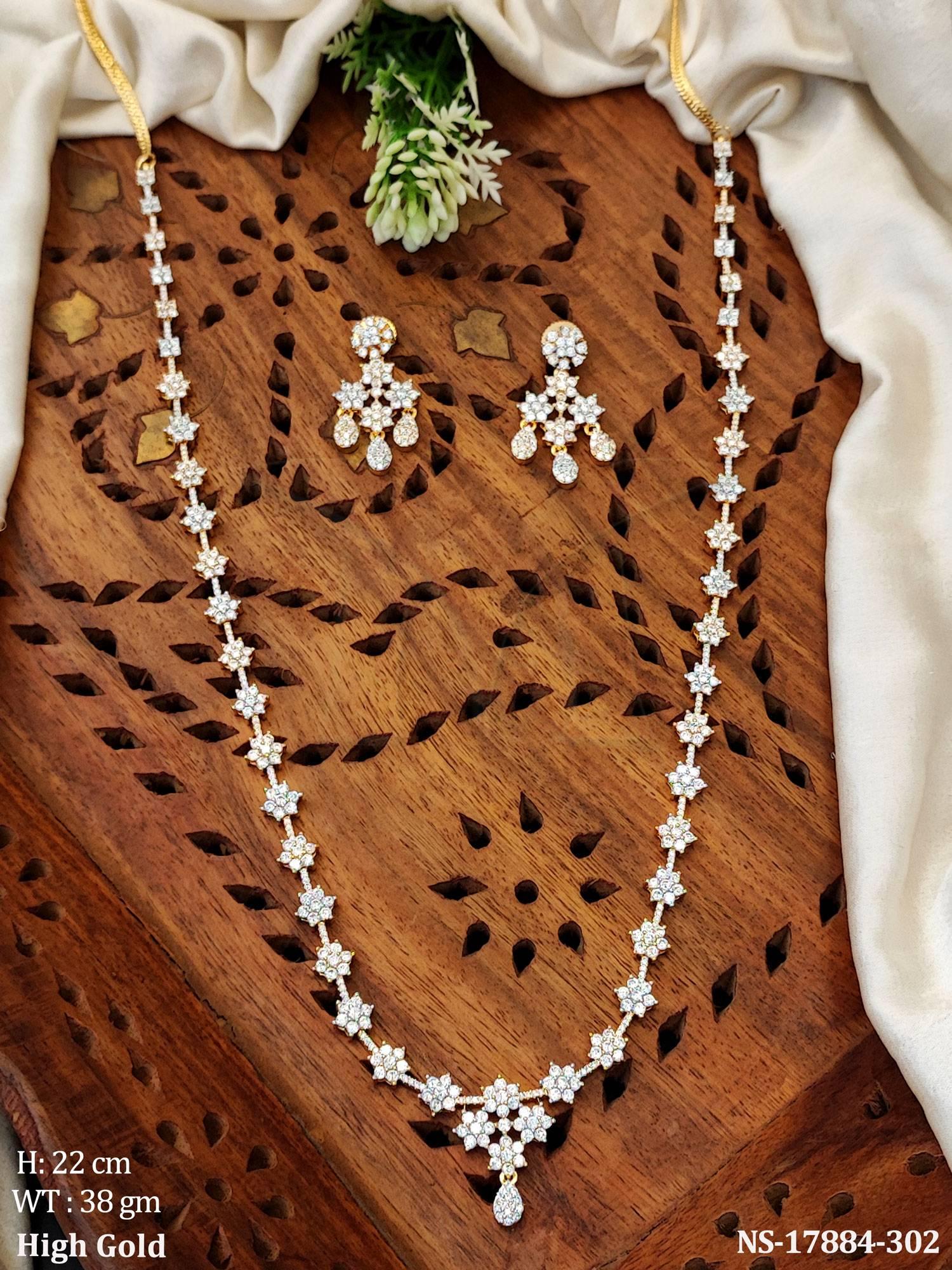 NS-17884-302-WHITE