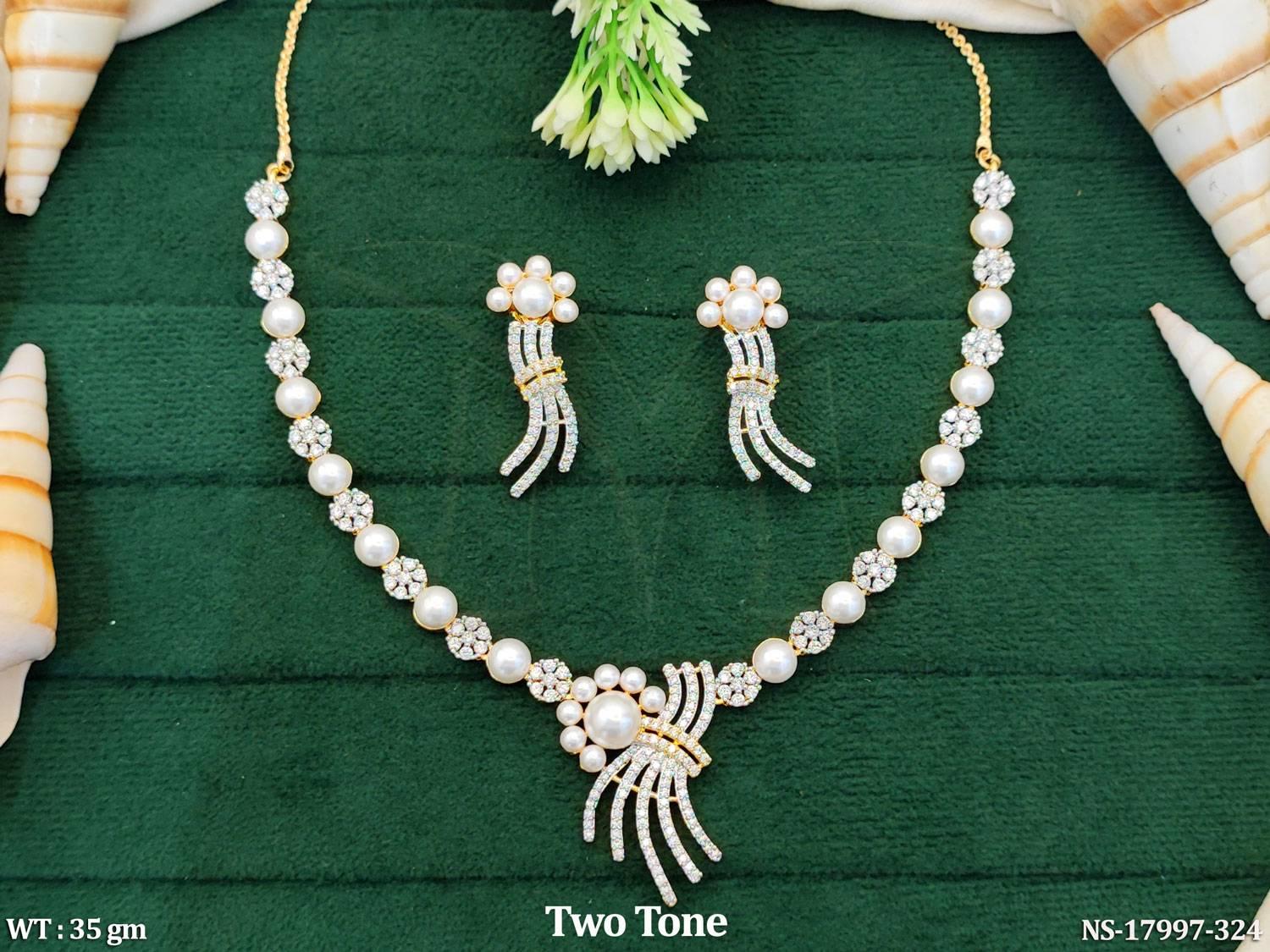 NS-17997-324-WHITE