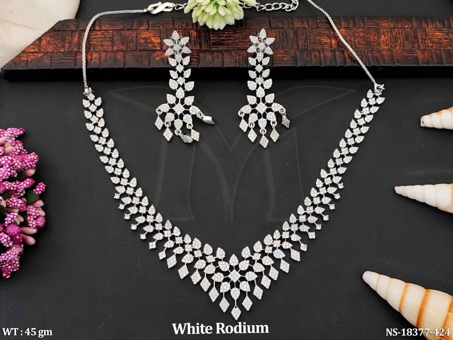 NS-18377-424-WHITE