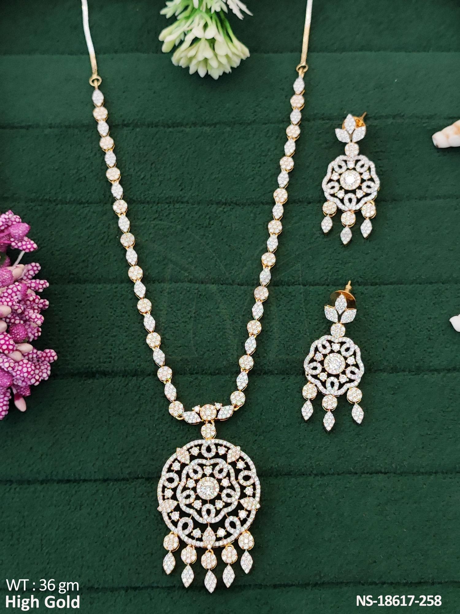 NS-18617-258-WHITE