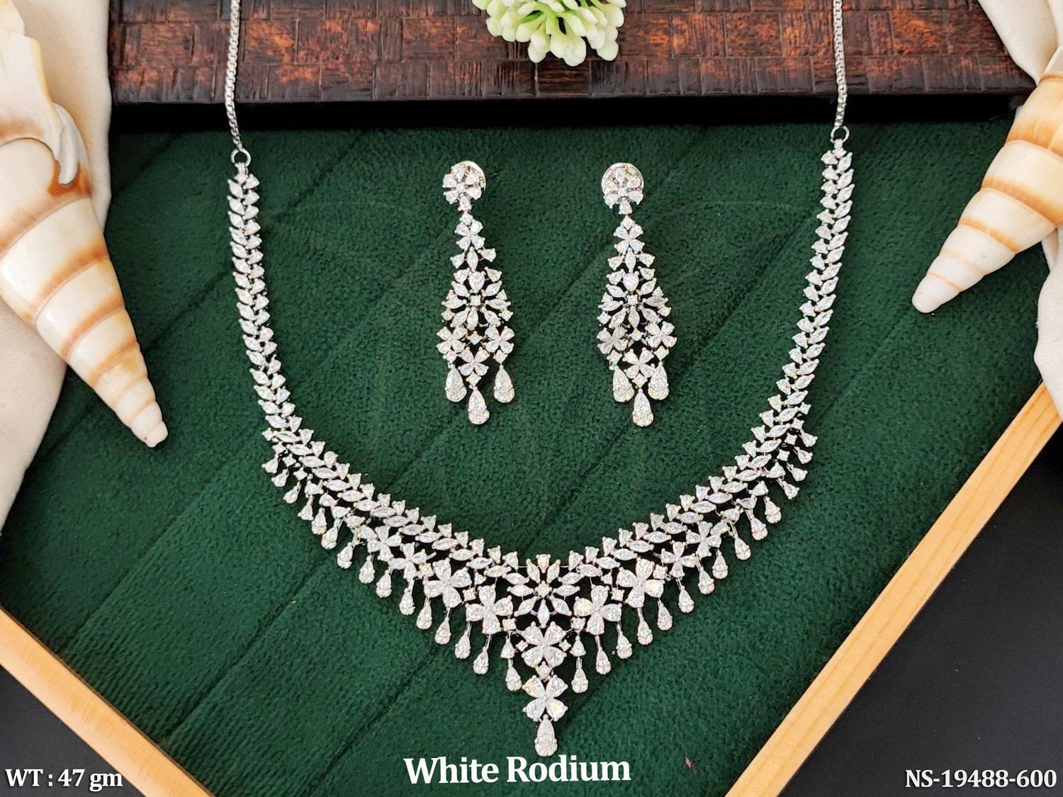 NS-19488-600-WHITE