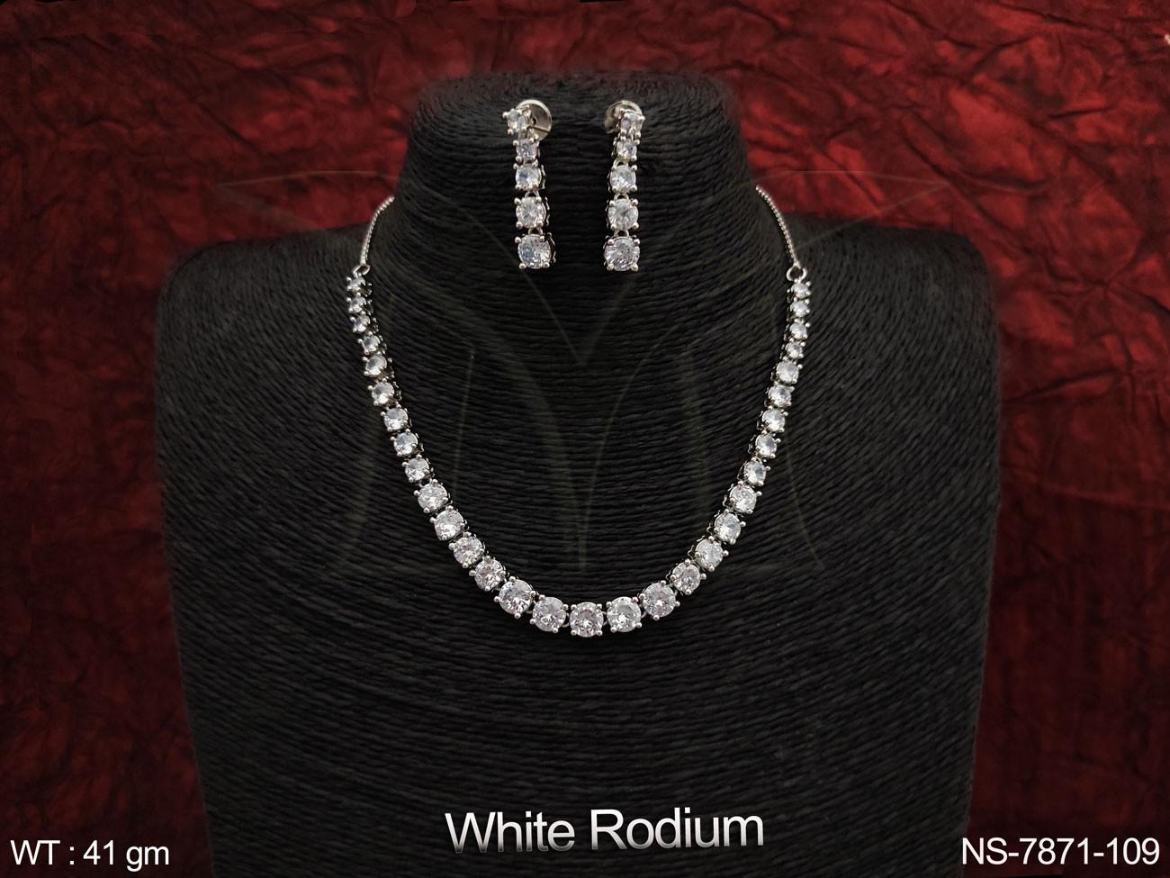 NS-7871-109-WHITE