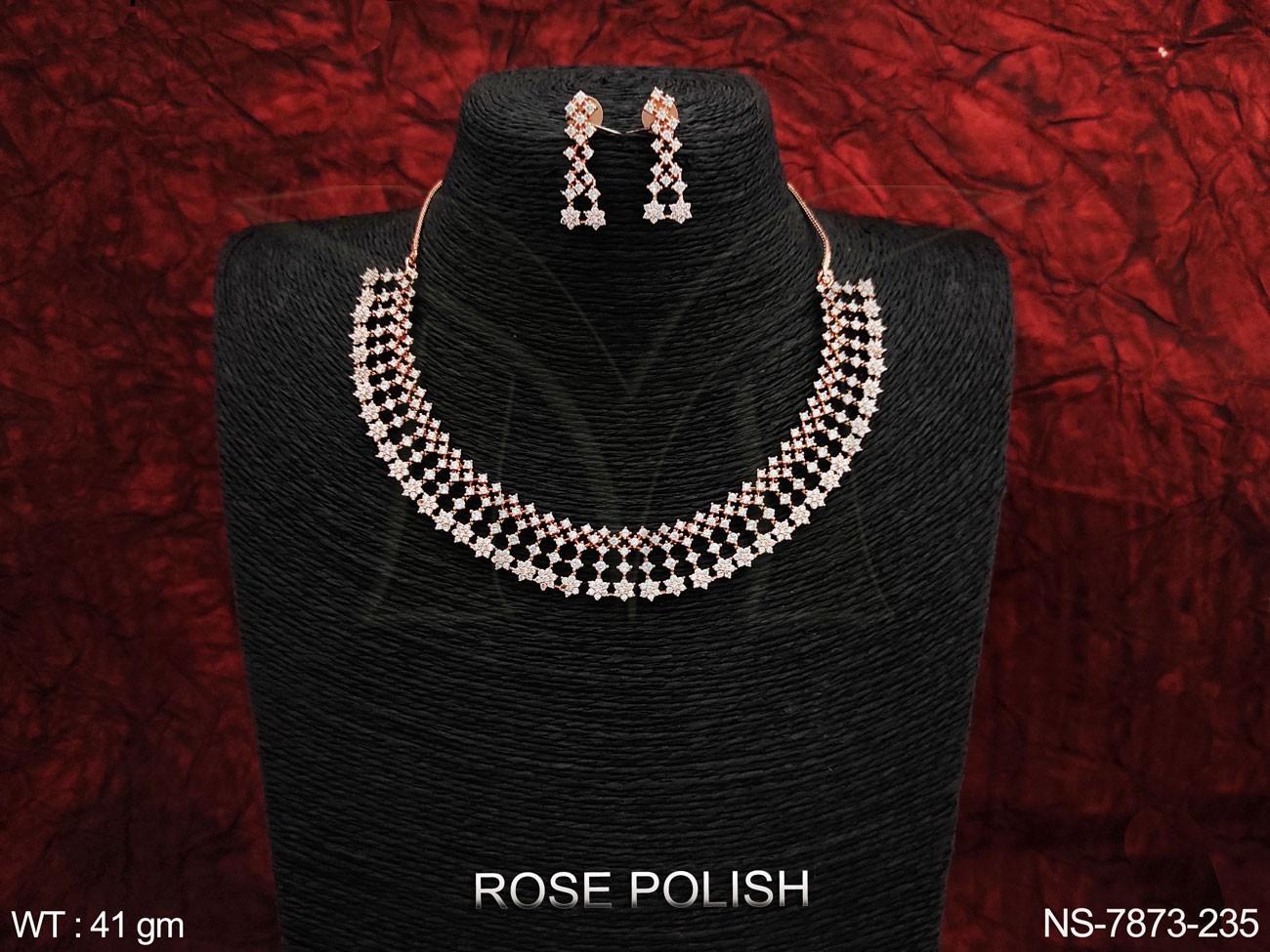 NS-7873-235-WHITE