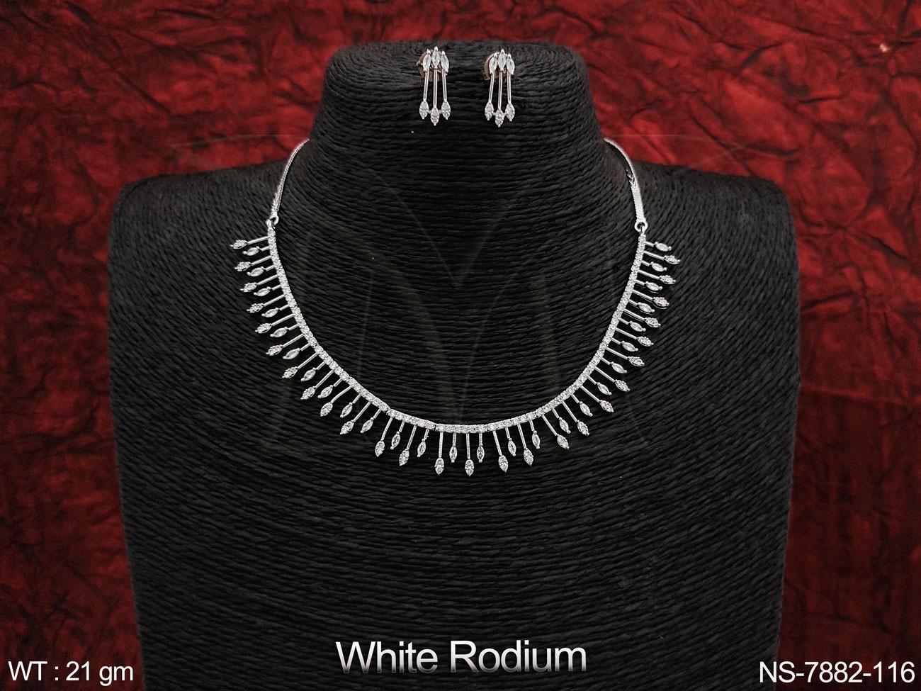 NS-7882-116-WHITE