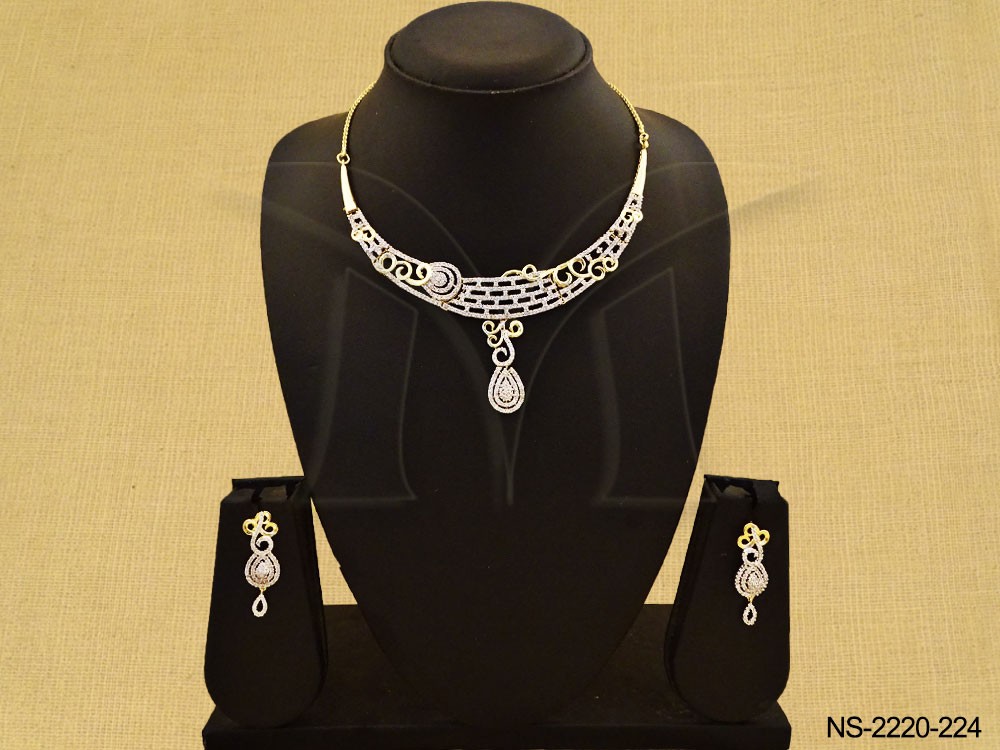 NS-2220-224-WHITE