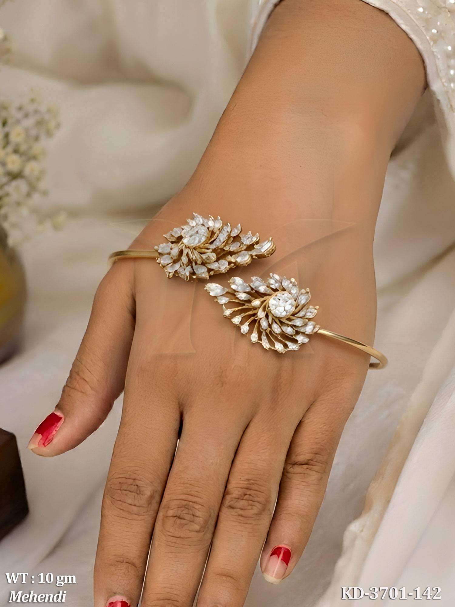 KD-3701-142-WHITE