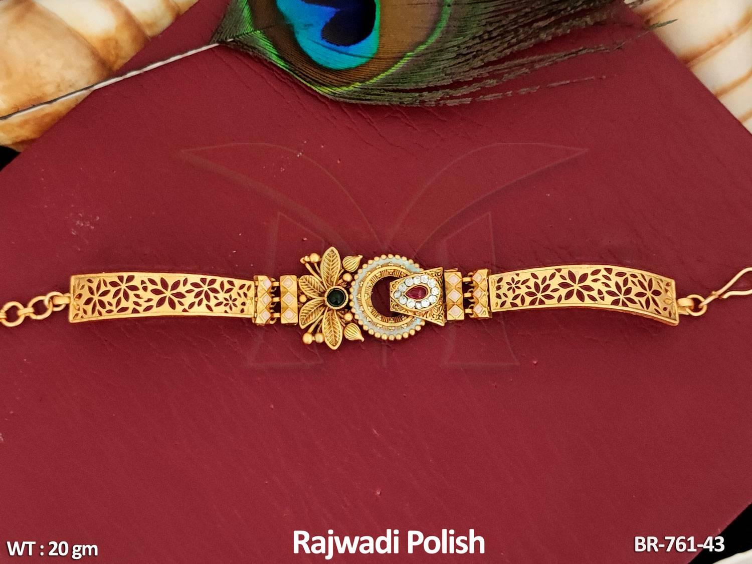 BR-761-43-RUBY GREEN