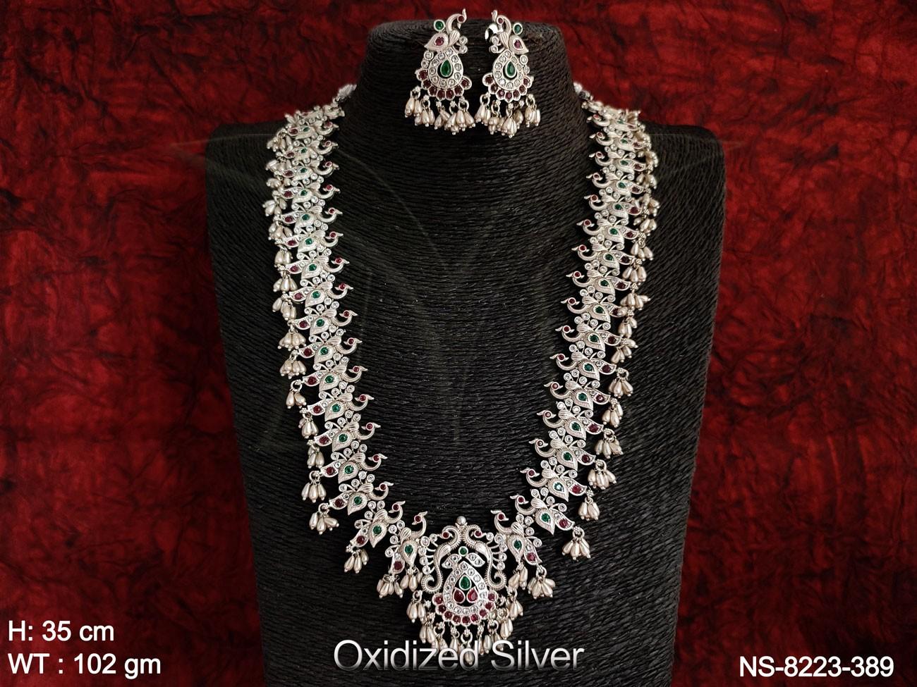 NS-8223-389-Ruby green white
