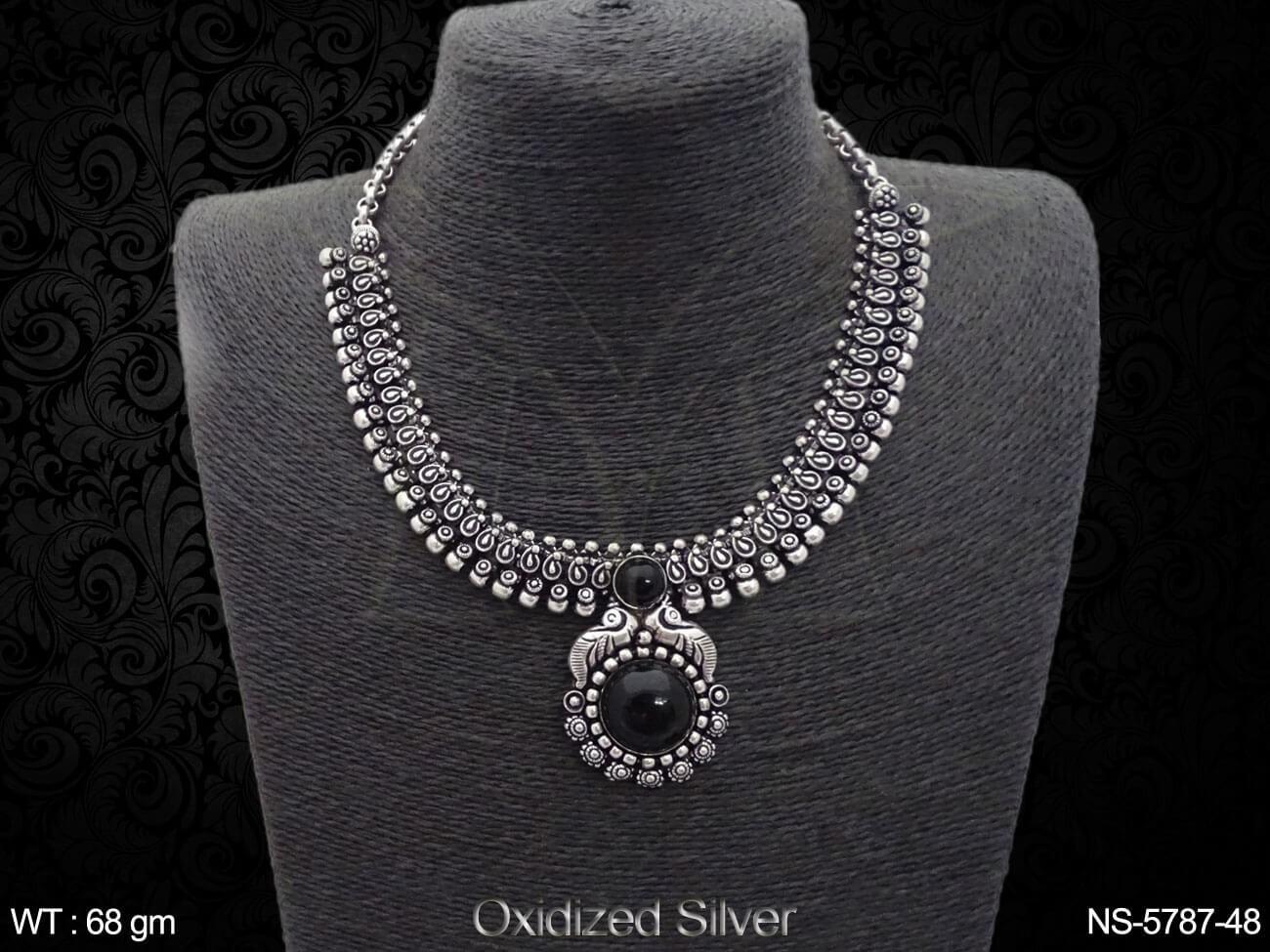 NS-5787-48-BLACK