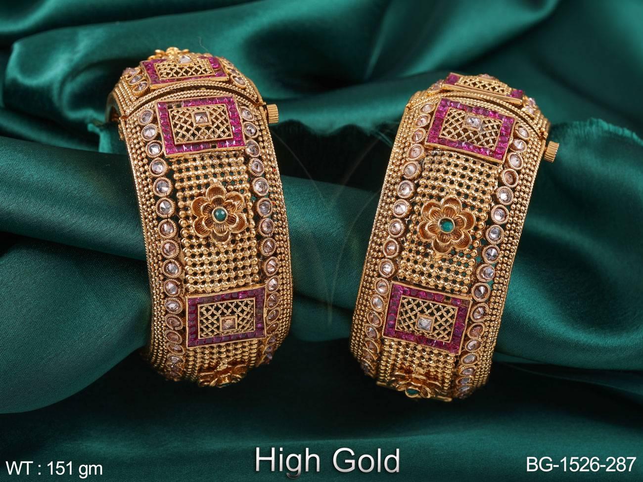 BG-1526-287-RUBY GREEN/2 X 2