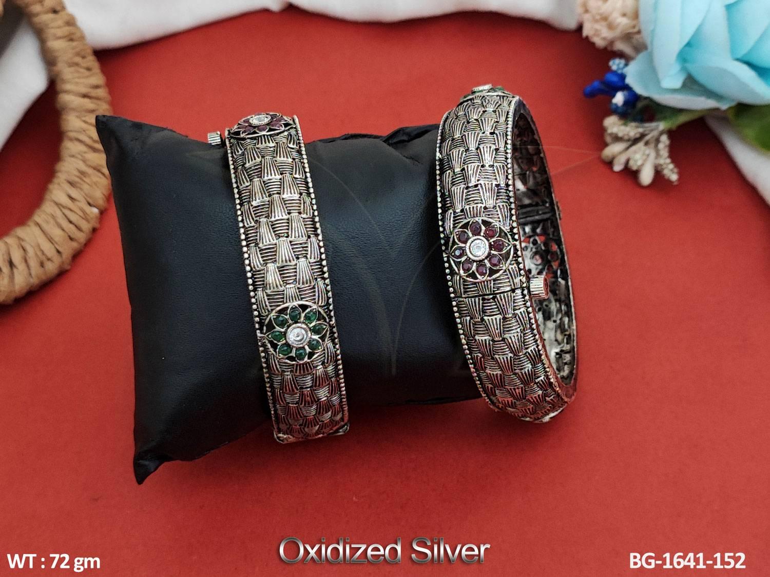 BG-1641-152-RUBY GREEN/2 X 2