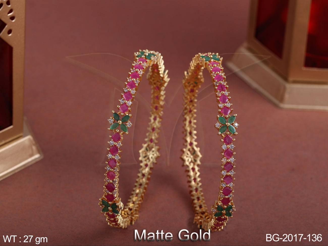 BG-2017-136-RUBY GREEN/2 X 2