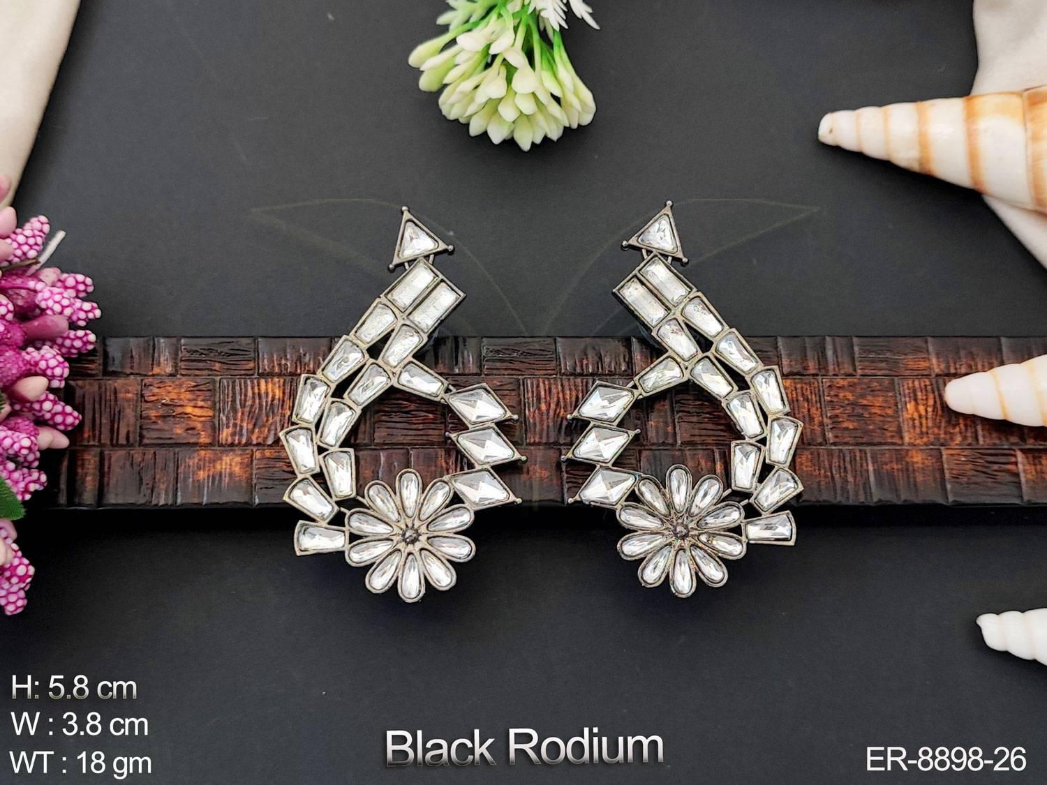 ER-8898-26-WHITE