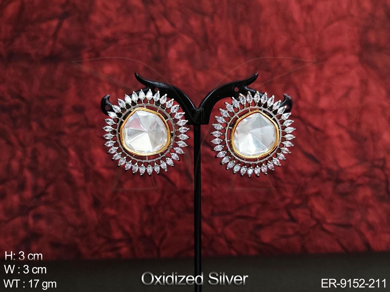 ER-9152-211-WHITE