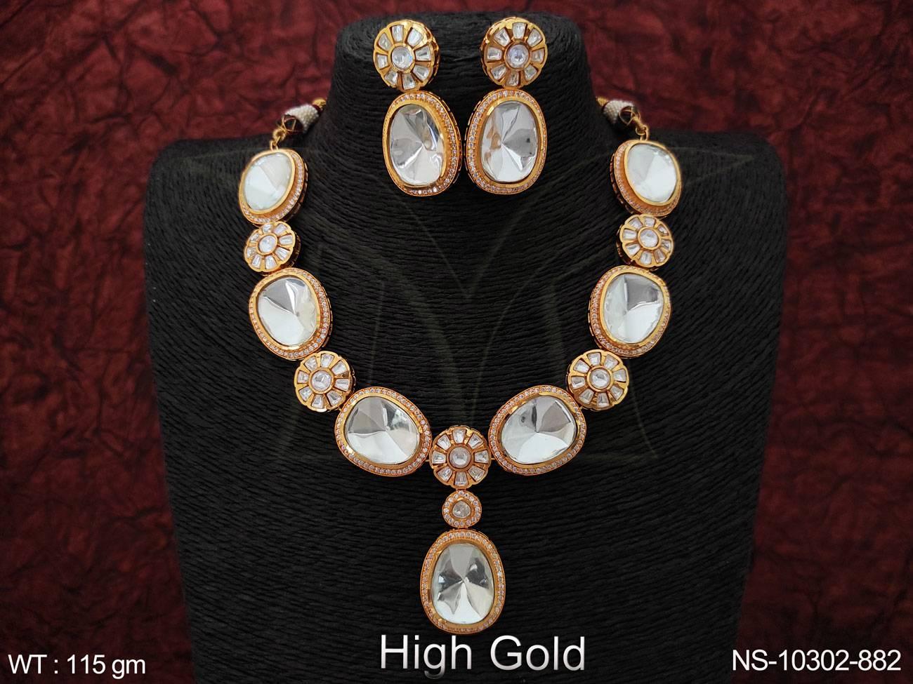 NS-10302-882-WHITE