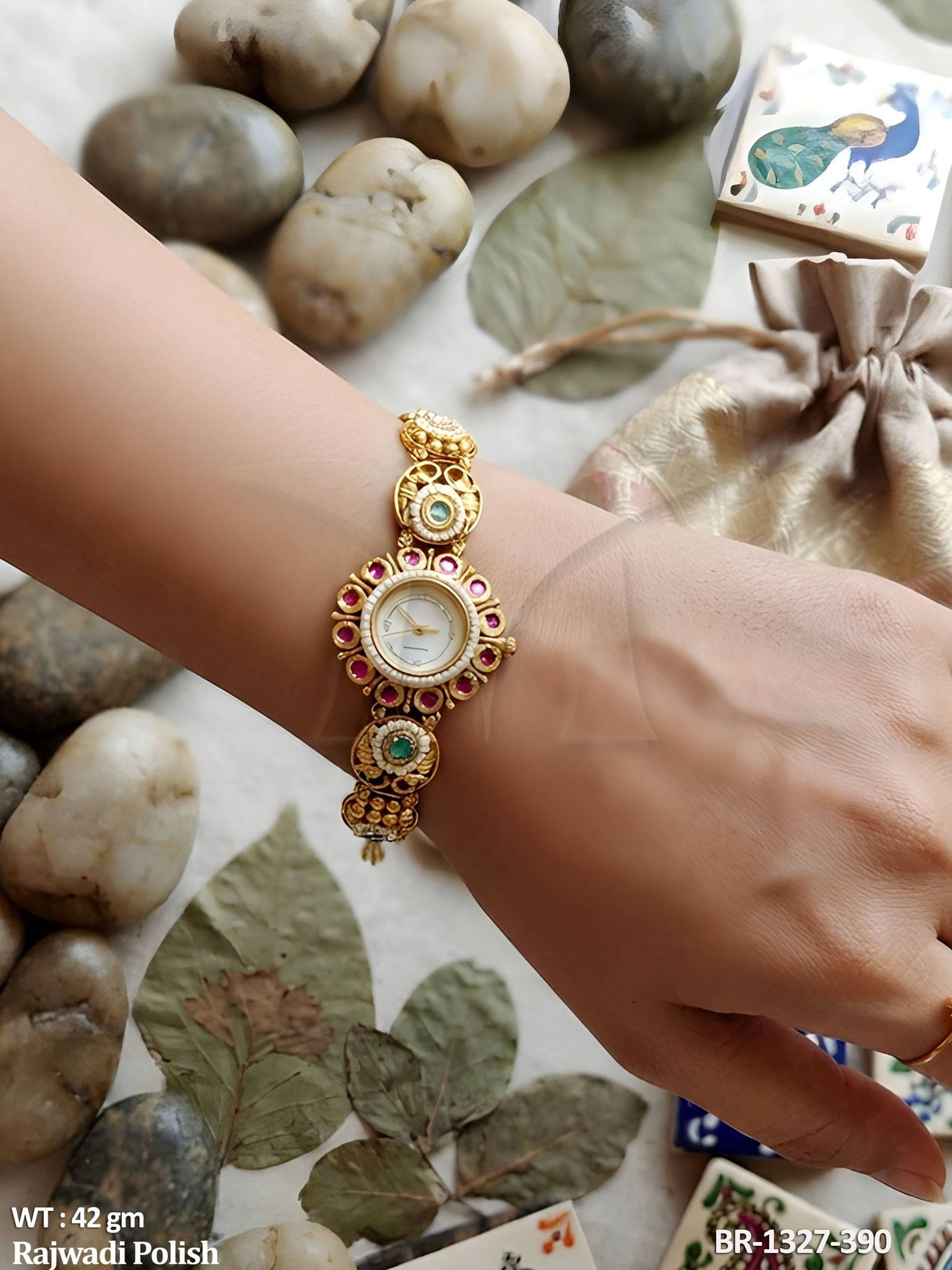 BR-1327-390-RUBY GREEN