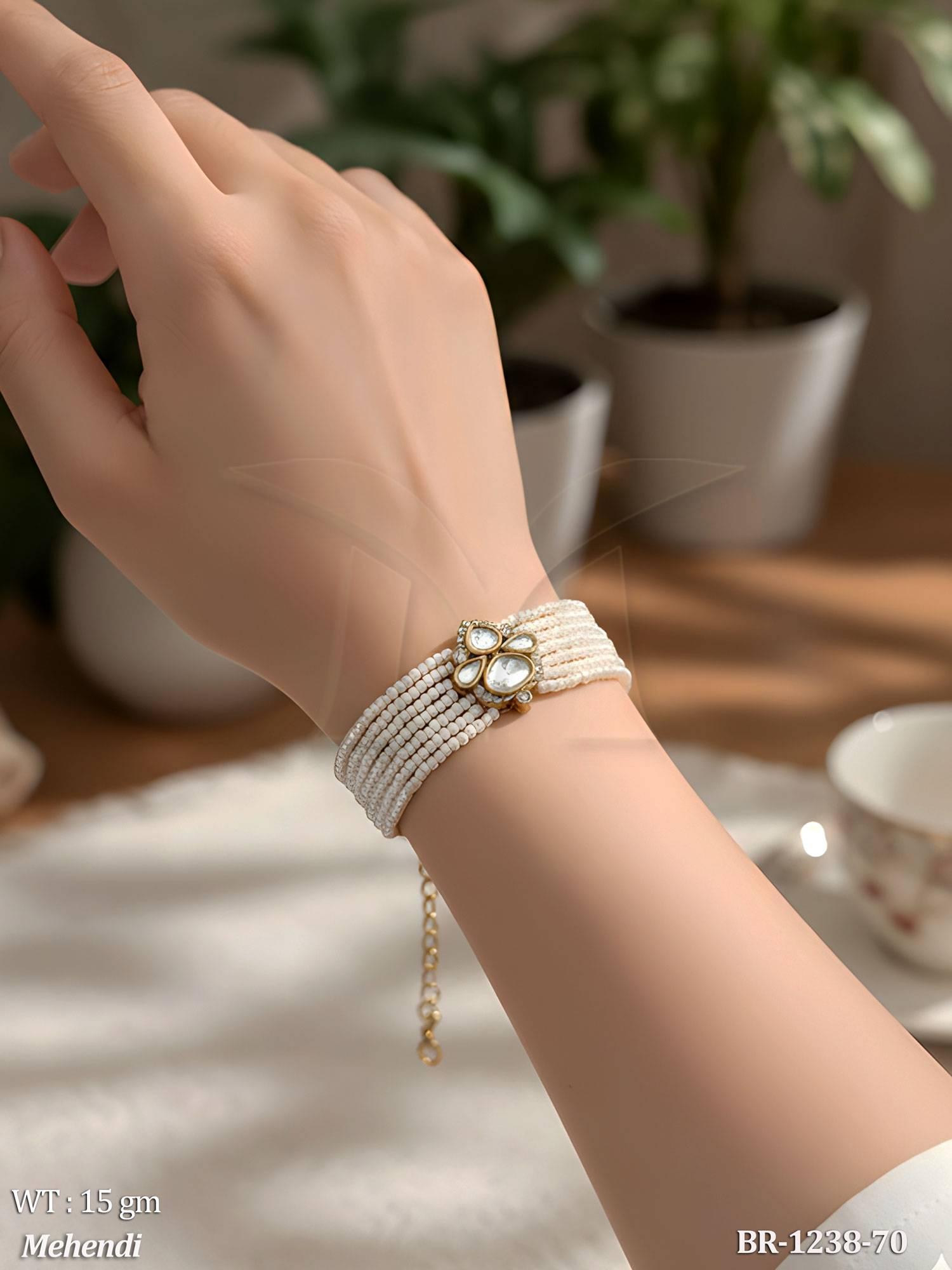 BR-1238-70-WHITE