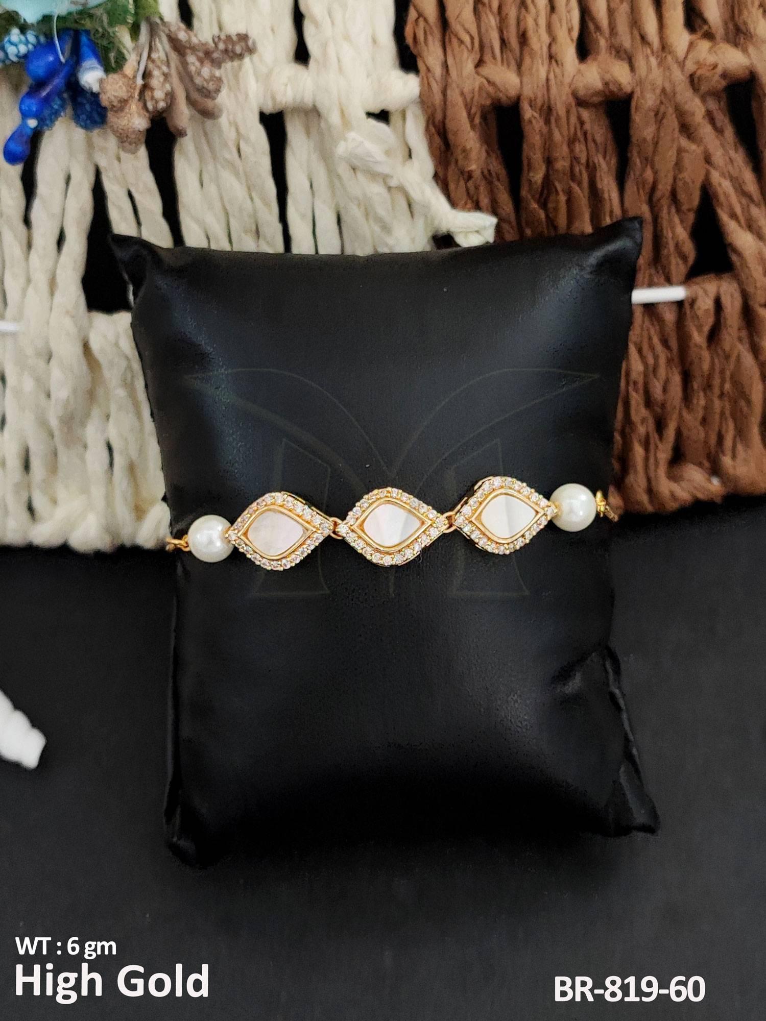 BR-819-60-WHITE