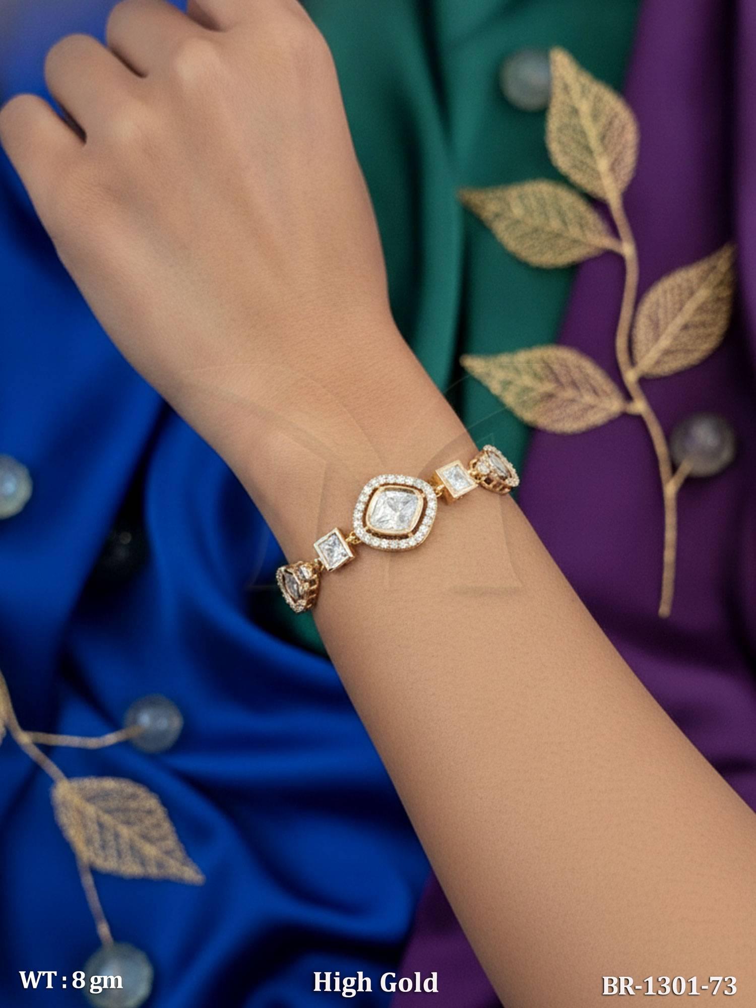 BR-1301-73-WHITE