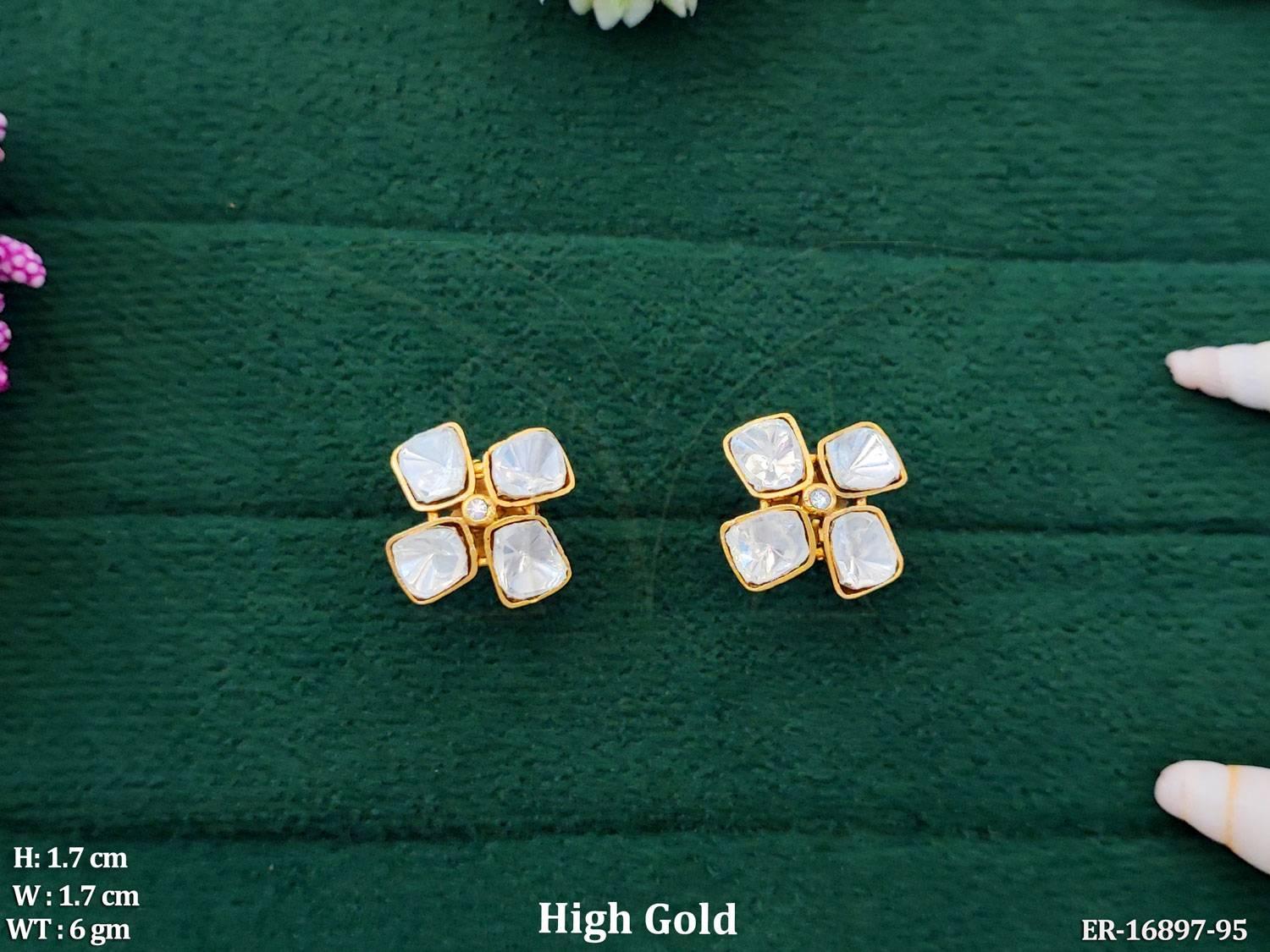ER-16897-95-WHITE