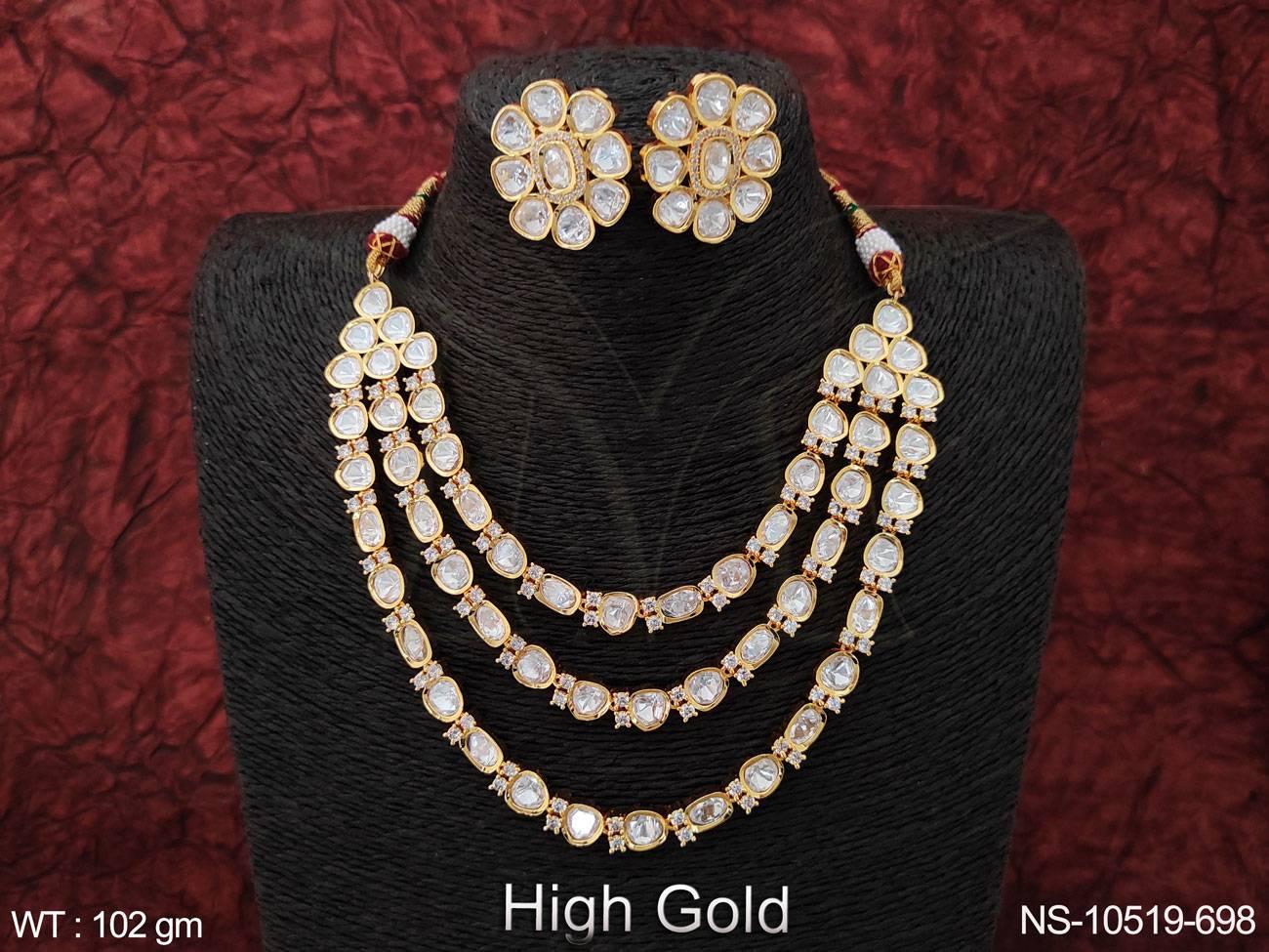 NS-10519-698-WHITE